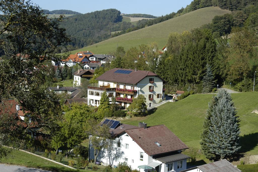 Geniesserpension Dopler - Zur Schonen Au Bad Schönau Extérieur photo